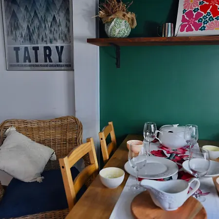 Attic In The Heart Of 公寓